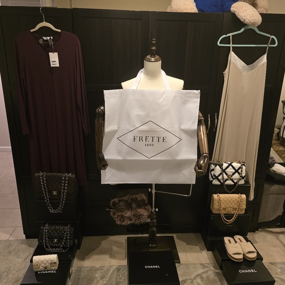 Frette New w/Tags Spring 2024 Long  Nightgown Pajamas Beige/ White Satin - Picture 8 of 12